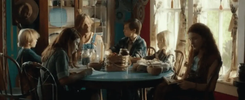 At the end of the film, Ben shaves off his beard and settles with the children in an ordinary house.