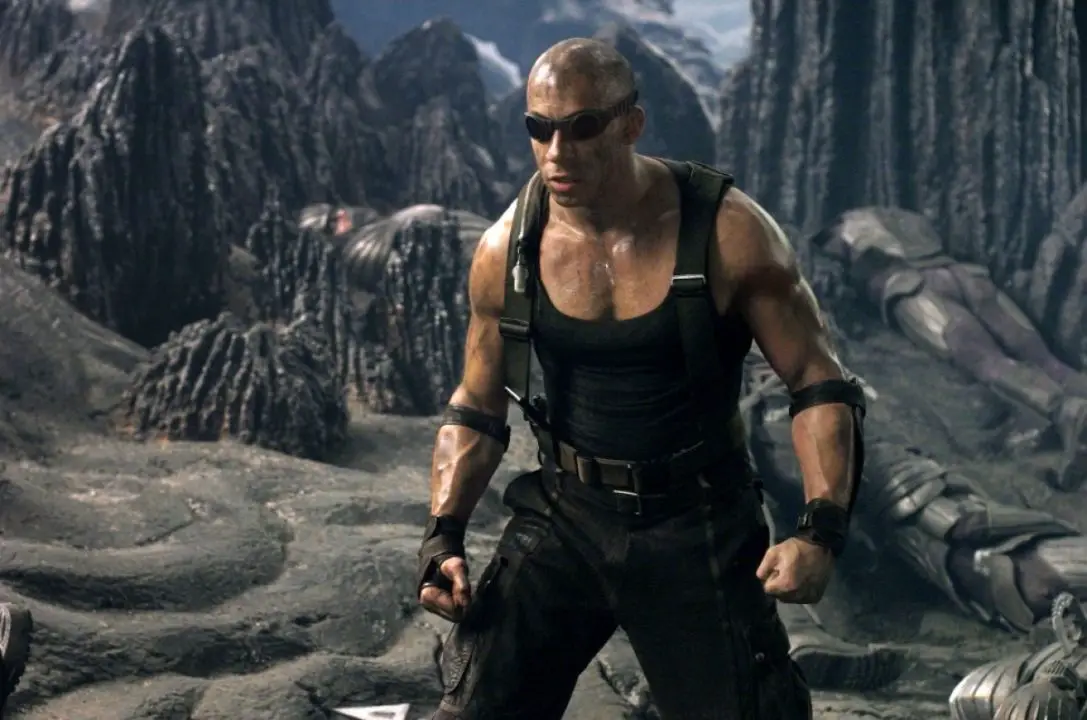 Standbilder aus dem Film Riddick
