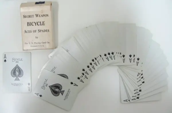 A deck of Bicycle cards consisting of Aces of Spades