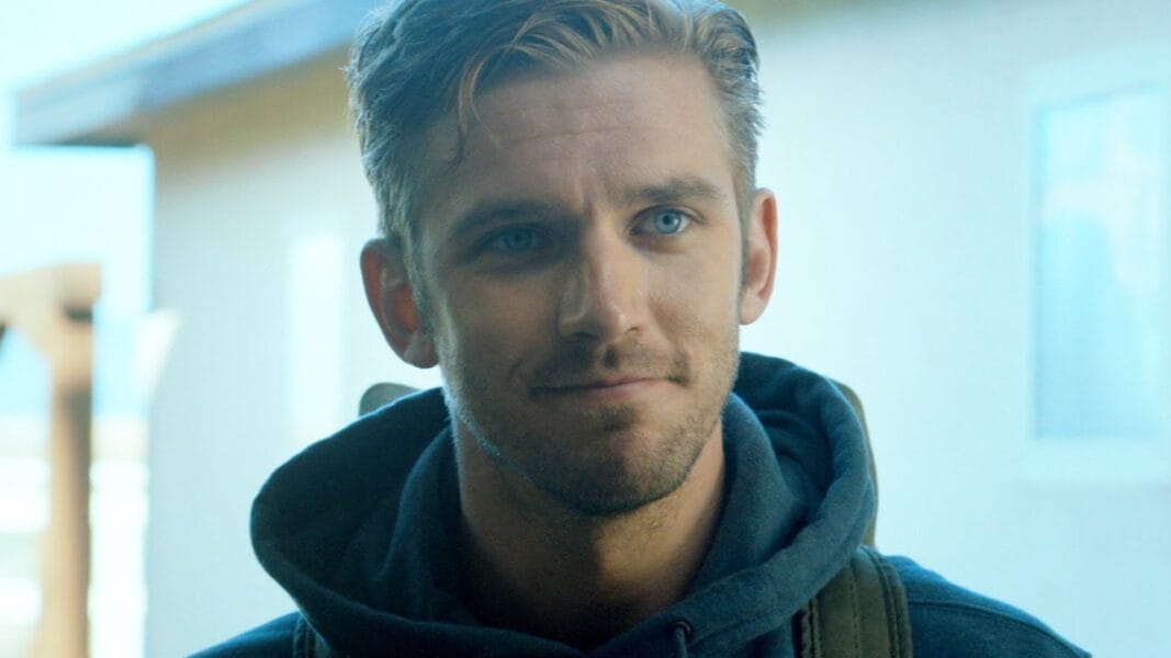 Bedeutung des Films „The Guest“ und Ende erklärt