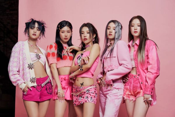 Was bedeutet das Lied „Queencard – (G)I-dle“?