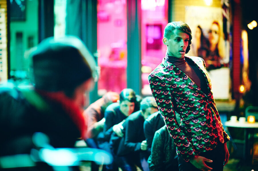 Was bedeutet das Lied „Stromae – tous les mêmes“?